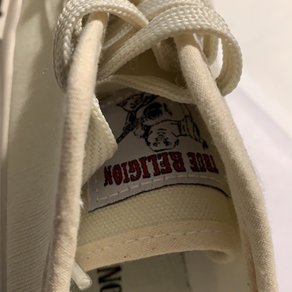 🆕TRUE RELIGION Jinny Beige Canvas Lace Up Sneakers - Picture 11 of 14
